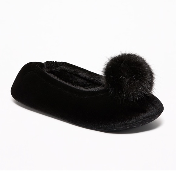 old navy pom slippers